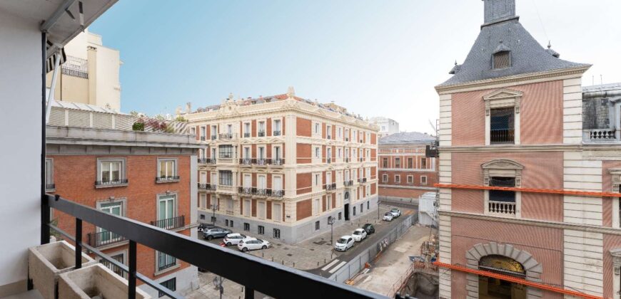 Flat en Madrid Referencia gandy047