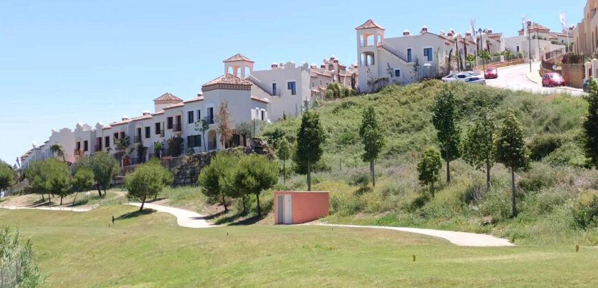 House en Estepona Referencia Vivienda unifamiliar adosada Estepona