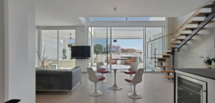 Apartment en Benalmádena Referencia gandy197